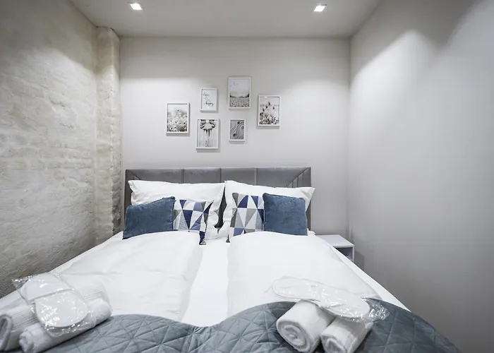 Apartment Brand New! Gold - Right Near Schönbrunn Palace Wien